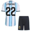 Camisola + Calções Argentina Lautaro Martinez 22 Criança Equipamento 1ª Mundial 2026 Camisola + Calções Argentina Lautaro Martinez 22 Criança Equipamento 1ª Mundial 2026