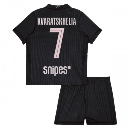 Camisola + Calções Paris Saint-Germain Kvaratskhelia 7 Jordan Criança Equipamento 4ª 2025-26 Camisola + Calções Paris Saint-Germain Kvaratskhelia 7 Jordan Criança Equipamento 4ª 2025-26
