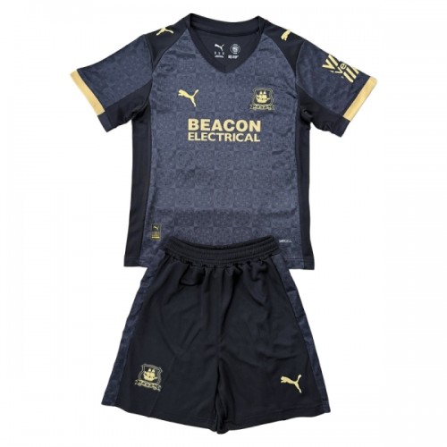 Camisola + Calções Plymouth Argyle Criança Equipamento 2ª 2025-26 Camisola + Calções Plymouth Argyle Criança Equipamento 2ª 2025-26