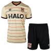 Camisola + Calções Ipswich Town Criança Equipamento 2ª 2026-27 Camisola + Calções Ipswich Town Criança Equipamento 2ª 2026-27