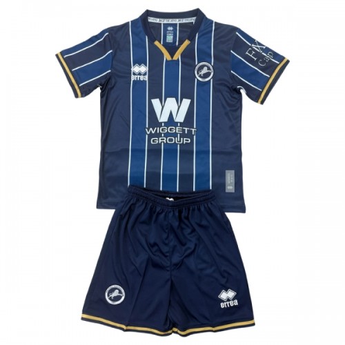 Camisola + Calções Millwall Criança Equipamento 1ª 2026-27 Camisola + Calções Millwall Criança Equipamento 1ª 2026-27