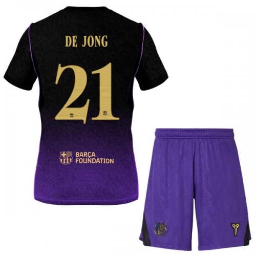 Camisola + Calções FC Barcelona Frenkie de Jong 21 Criança Equipamento 2ª 2026-27 Camisola + Calções FC Barcelona Frenkie de Jong 21 Criança Equipamento 2ª 2026-27