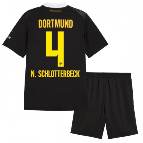 Camisola + Calções Borussia Dortmund N. Schlotterbeck 4 Criança Equipamento 2ª 2026-27 Camisola + Calções Borussia Dortmund N. Schlotterbeck 4 Criança Equipamento 2ª 2026-27