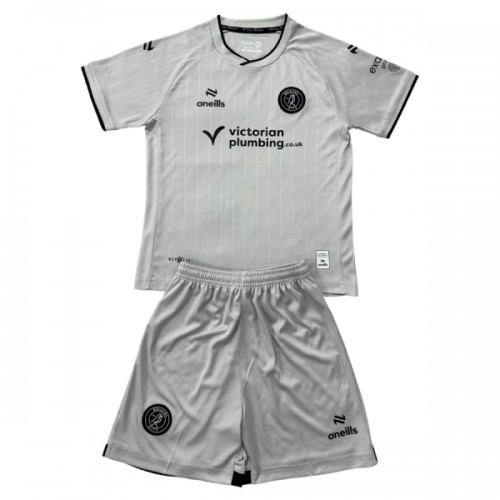 Camisola + Calções Bristol City Criança Equipamento 2ª 2026-27 Camisola + Calções Bristol City Criança Equipamento 2ª 2026-27