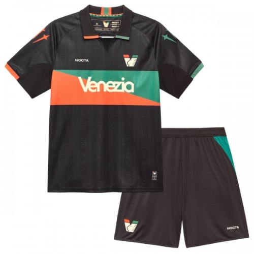 Camisola + Calções Venezia Criança Equipamento 1ª 2026-27 Camisola + Calções Venezia Criança Equipamento 1ª 2026-27