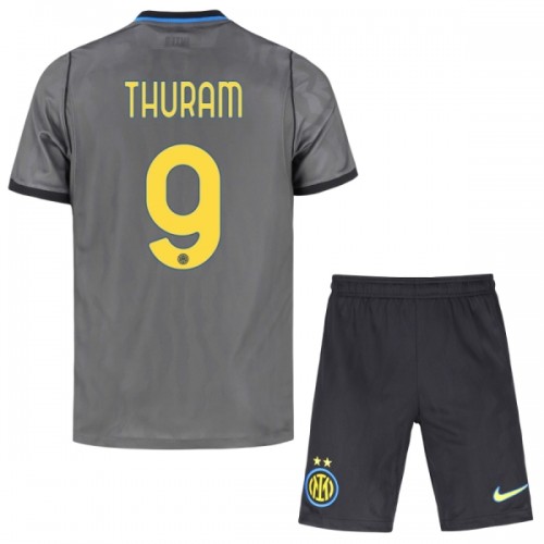 Camisola + Calções Inter Milan Thuram 9 Criança Equipamento 3ª 2026-27 Camisola + Calções Inter Milan Thuram 9 Criança Equipamento 3ª 2026-27